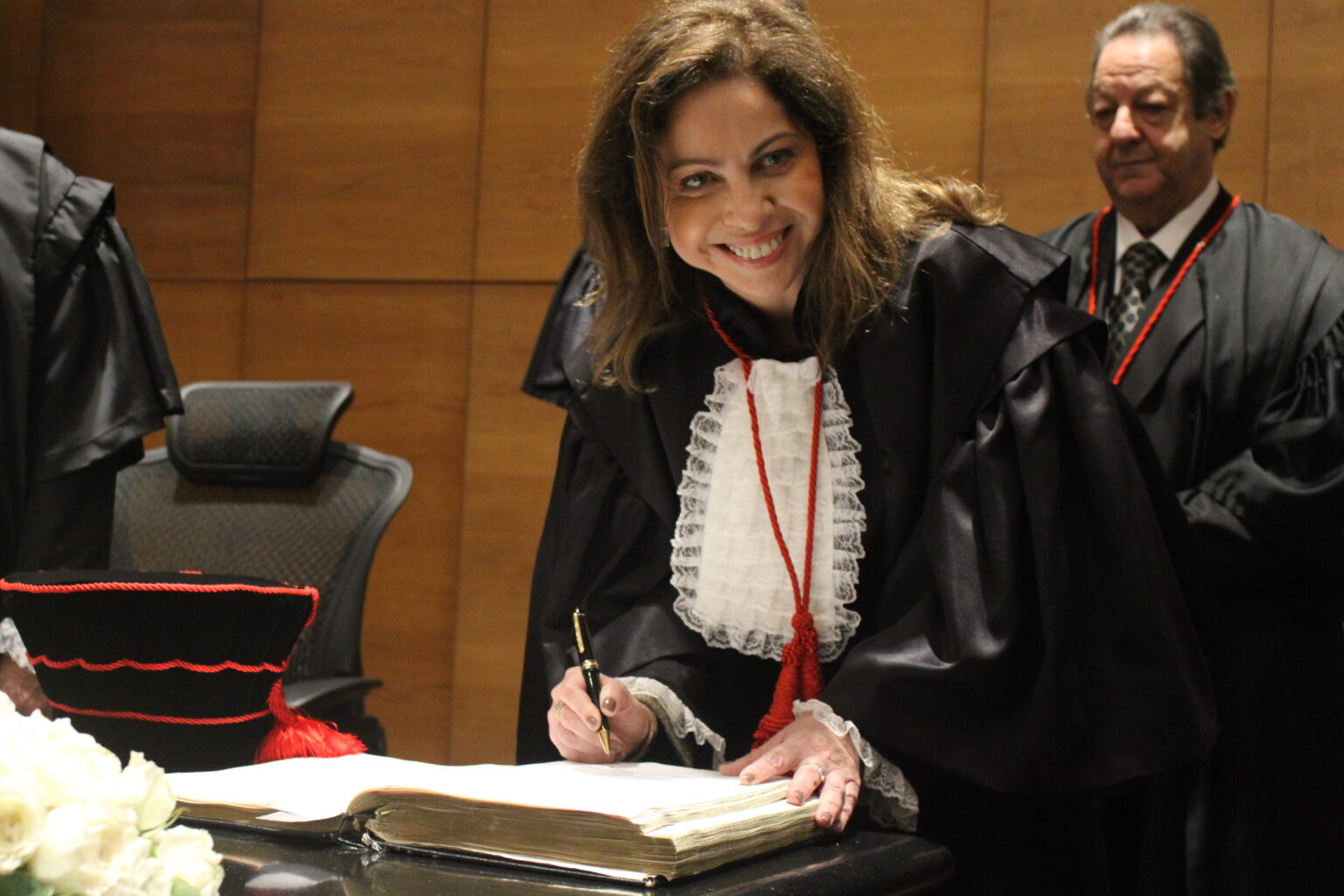 Em Plen rio Lotado 17 Desembargadores Tomam Posse No Tribunal De Em Plen rio Lotado 17 Desembargadores Tomam Posse No Tribunal De
