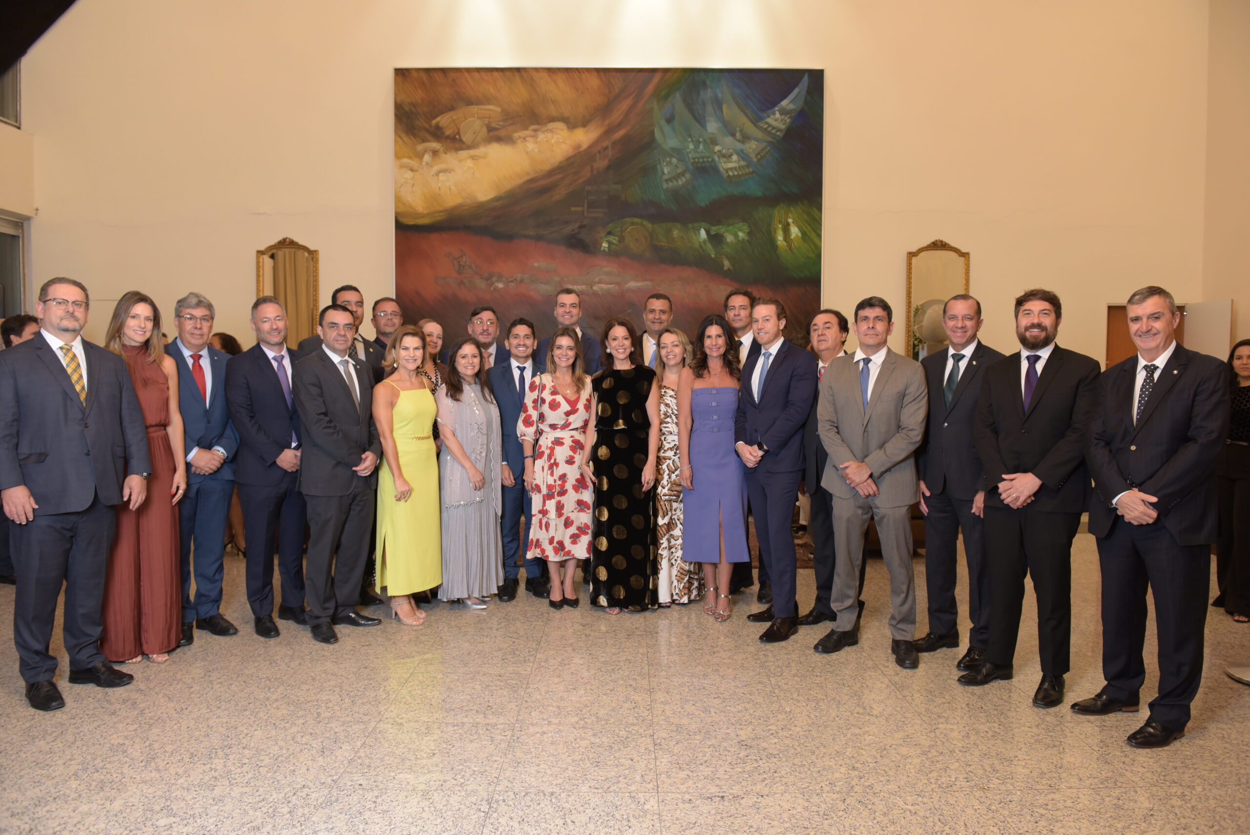 Lideranças da AMB e de associações estaduais participam da cerimônia de posse da AMAERJ