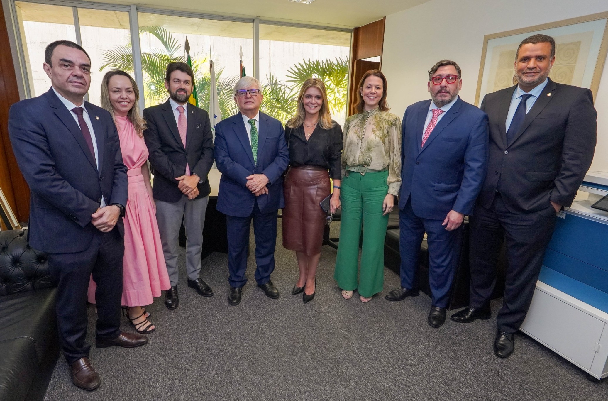 Dirigentes associativos tratam da valorização da Magistratura com presidente do STJ