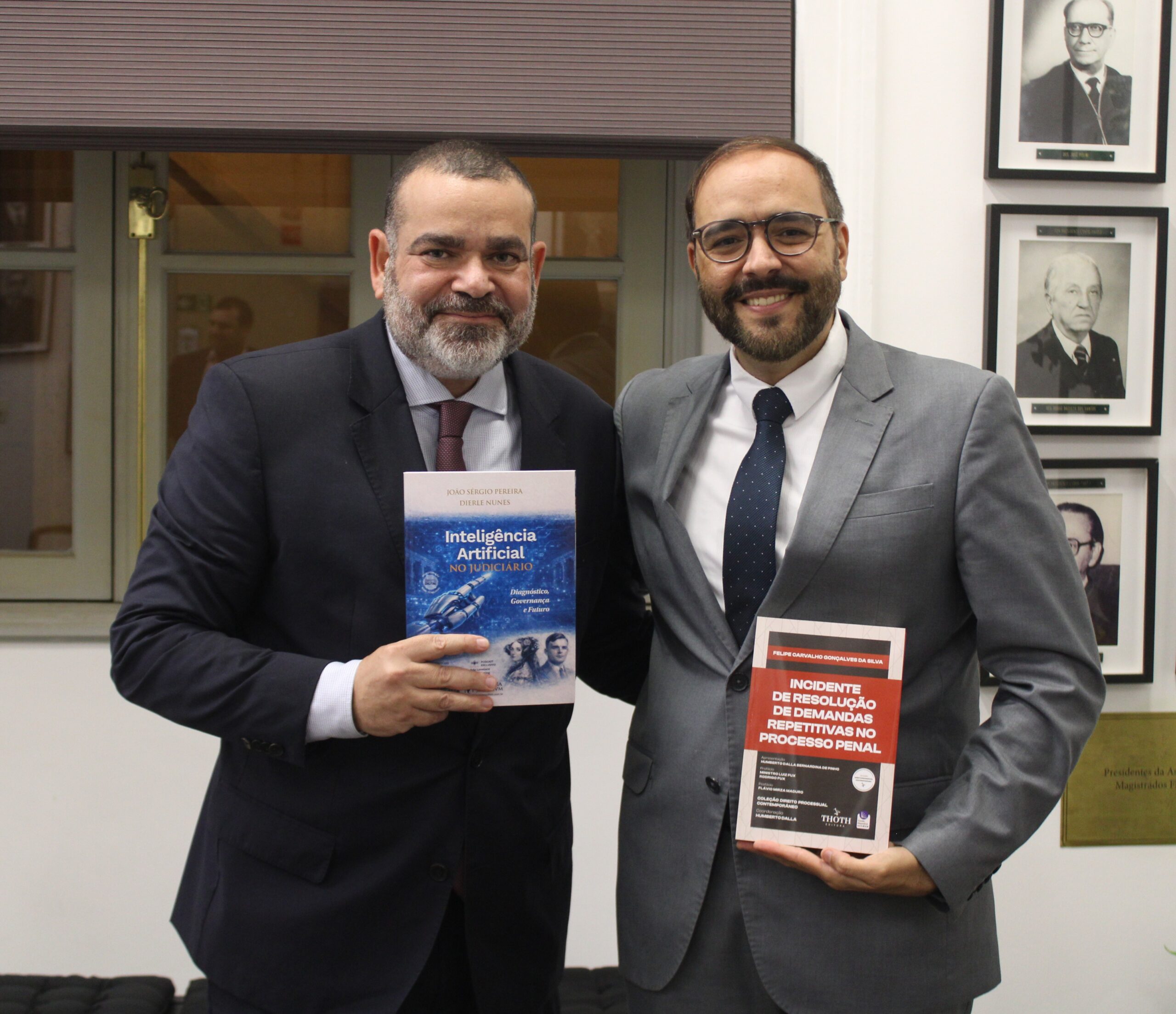 Juiz Felipe Gonçalves e servidor do TJ-RJ lançam livros na AMAERJ