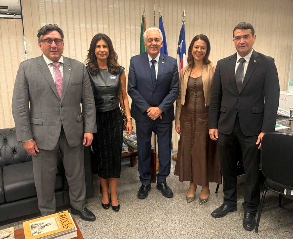 Juíza Eunice Haddad trata de pautas da Magistratura com o presidente da CCJ do Senado