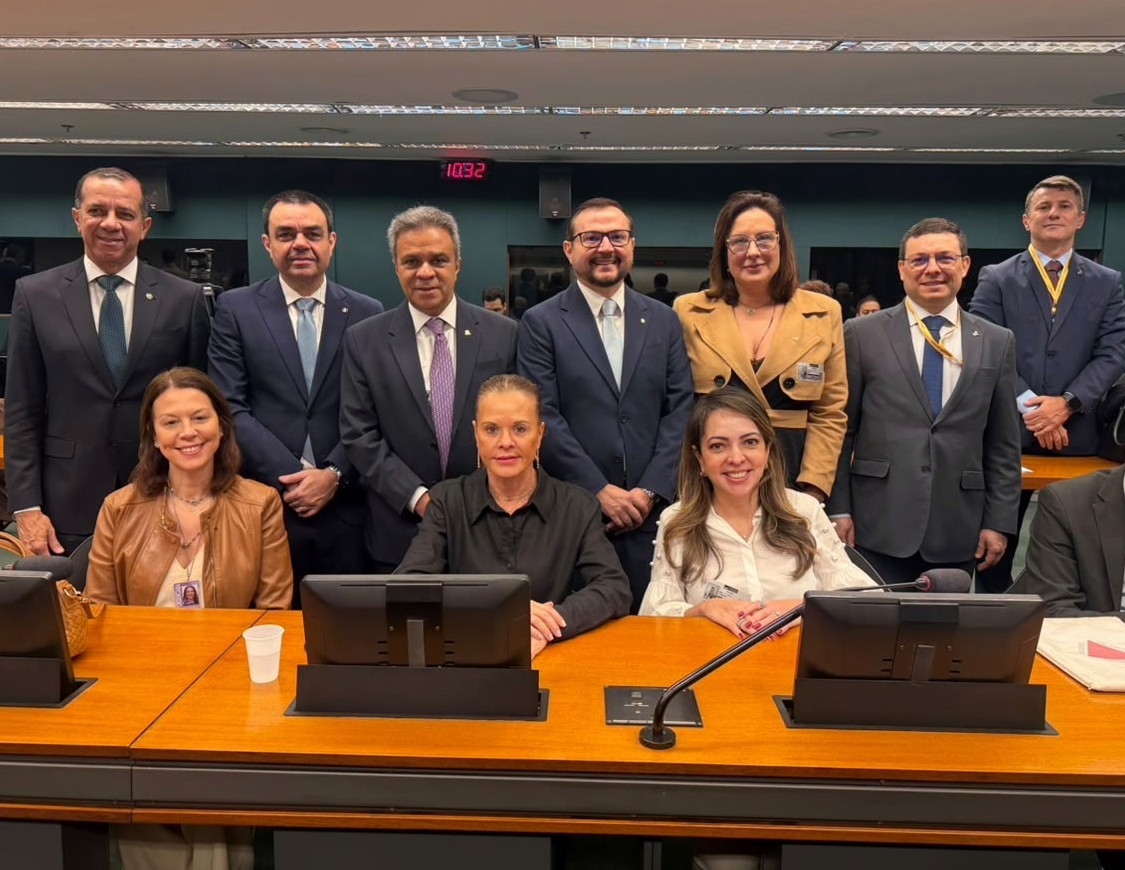 Após trabalho associativo em defesa da vitaliciedade, CCJC da Câmara rejeita a PEC 505/2010