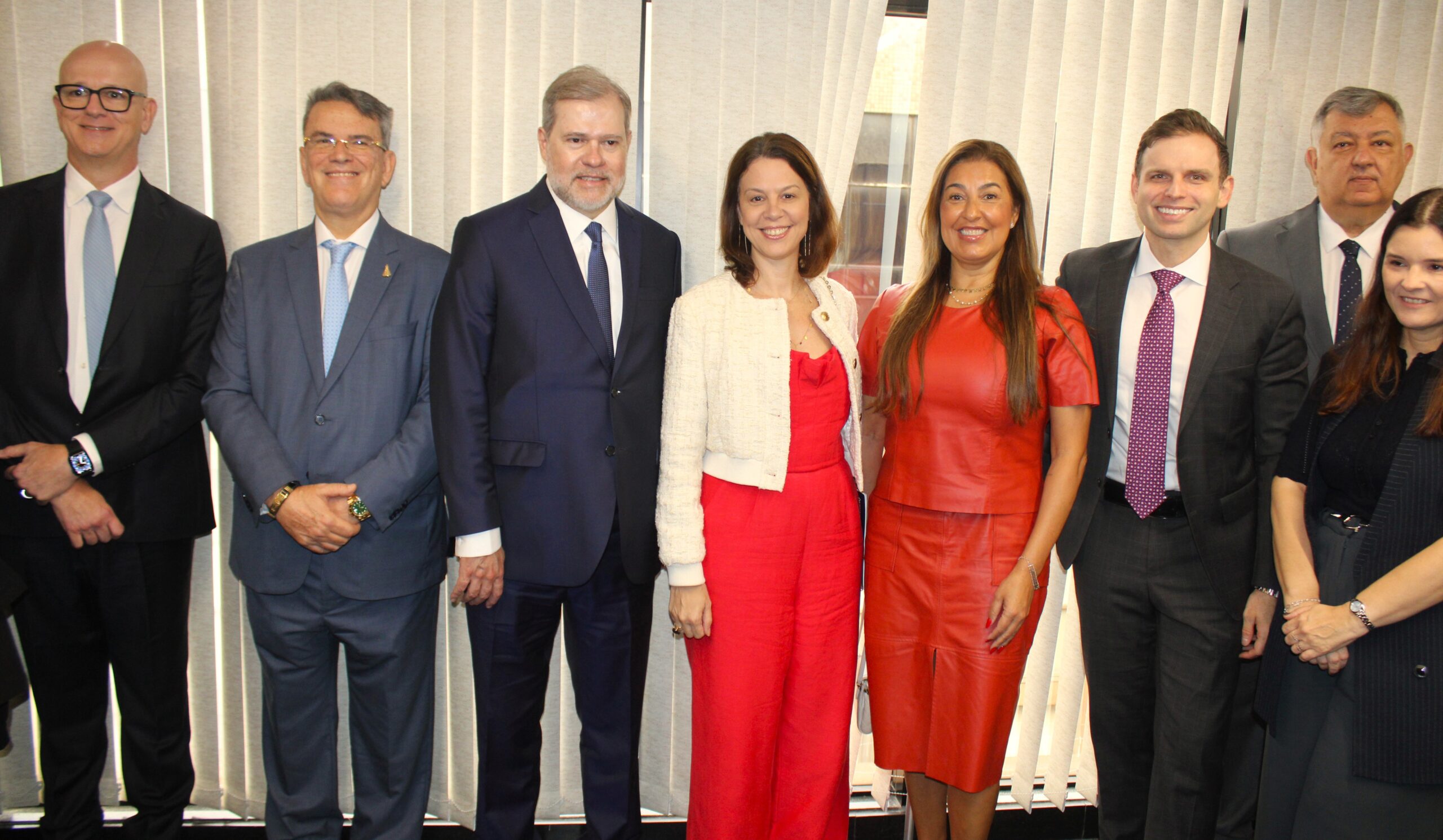 Magistrados do TJ-RJ e ministro Dias Toffoli participam do Congresso de Direito Eleitoral